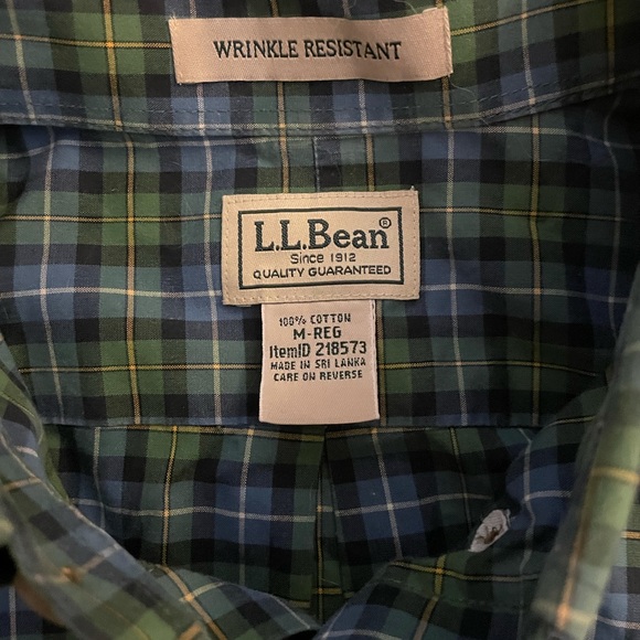Men’s L.L. Bean Button Down Shirt - Size M - Picture 2 of 4